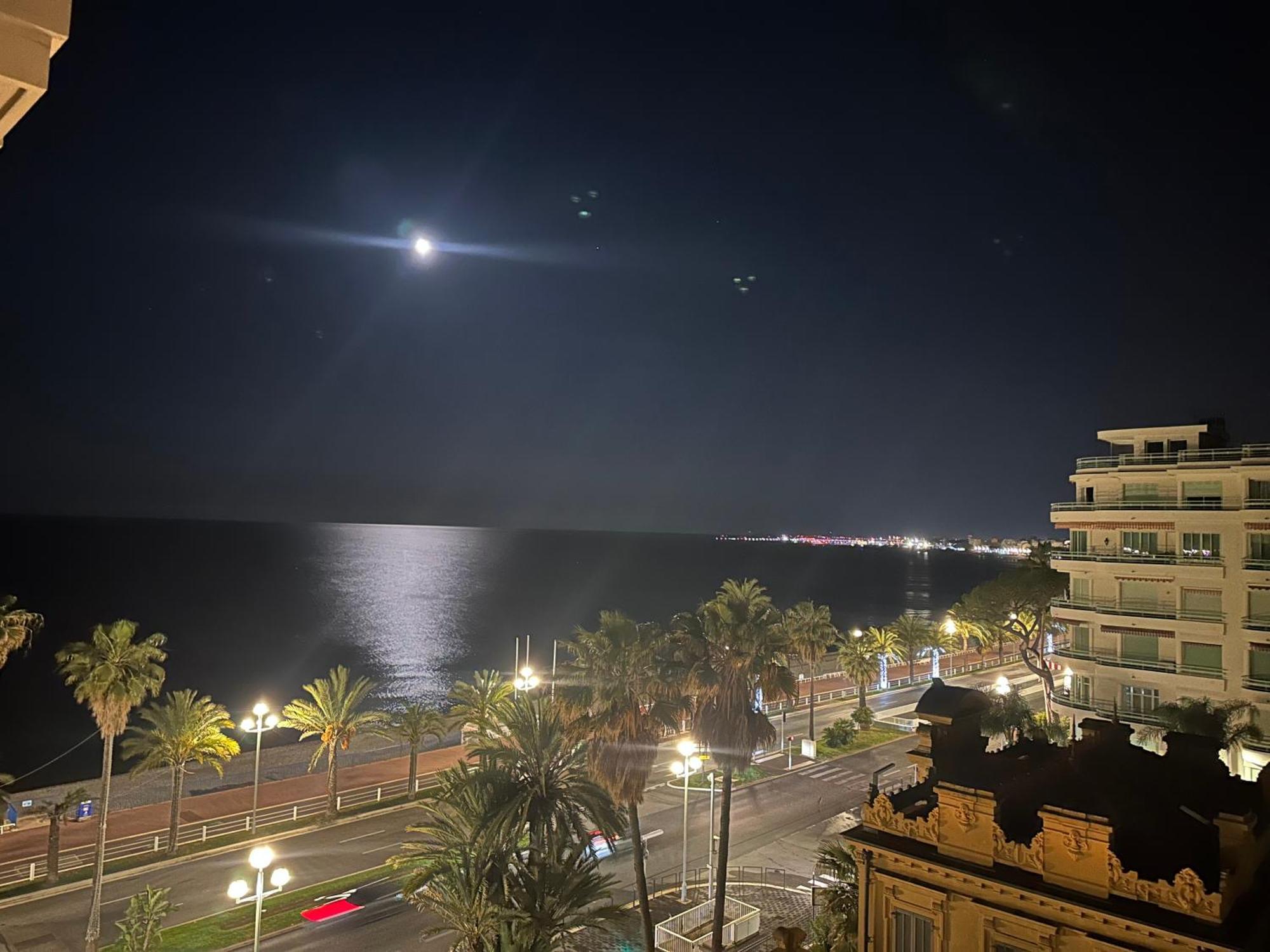 Appartement Sea View - Promenade Des 1 Bdr Nice